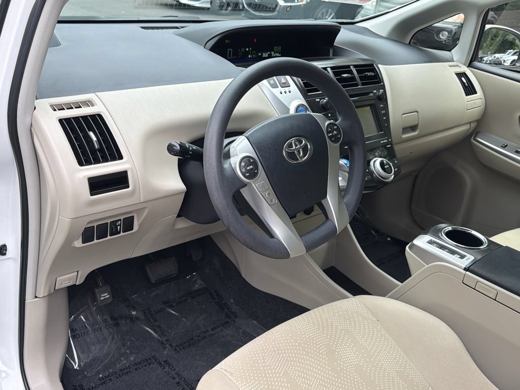 Used 2013 Toyota Prius V Three FWD image 15