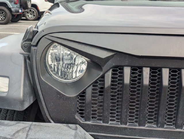 Used 2020 Jeep Wrangler Unlimited Sport S AWD/4WD image 11