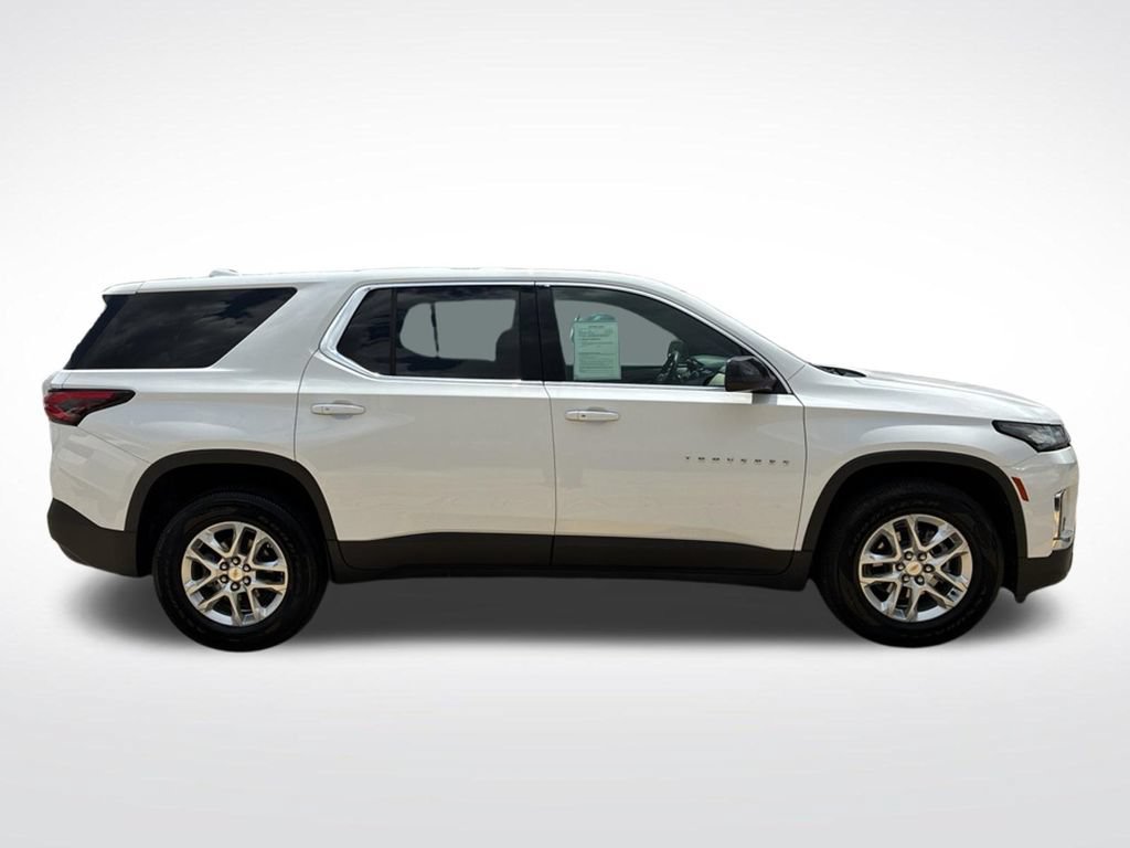Used 2022 Chevrolet Traverse LS FWD image 5