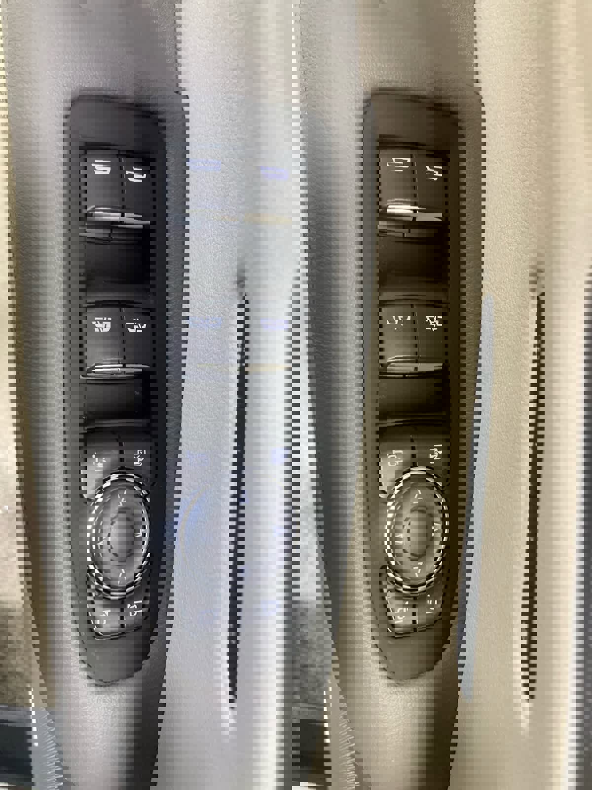 Used 2024 Cadillac XT5 Premium Luxury w/ LPO, Floor Liner Package image 17