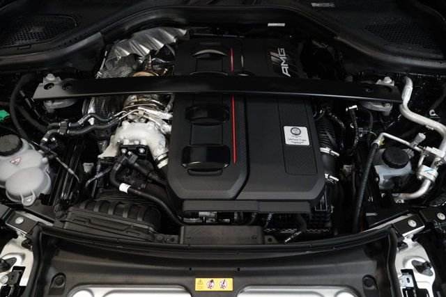 New 2025 Mercedes-Benz GLC 63 AMG S image 36