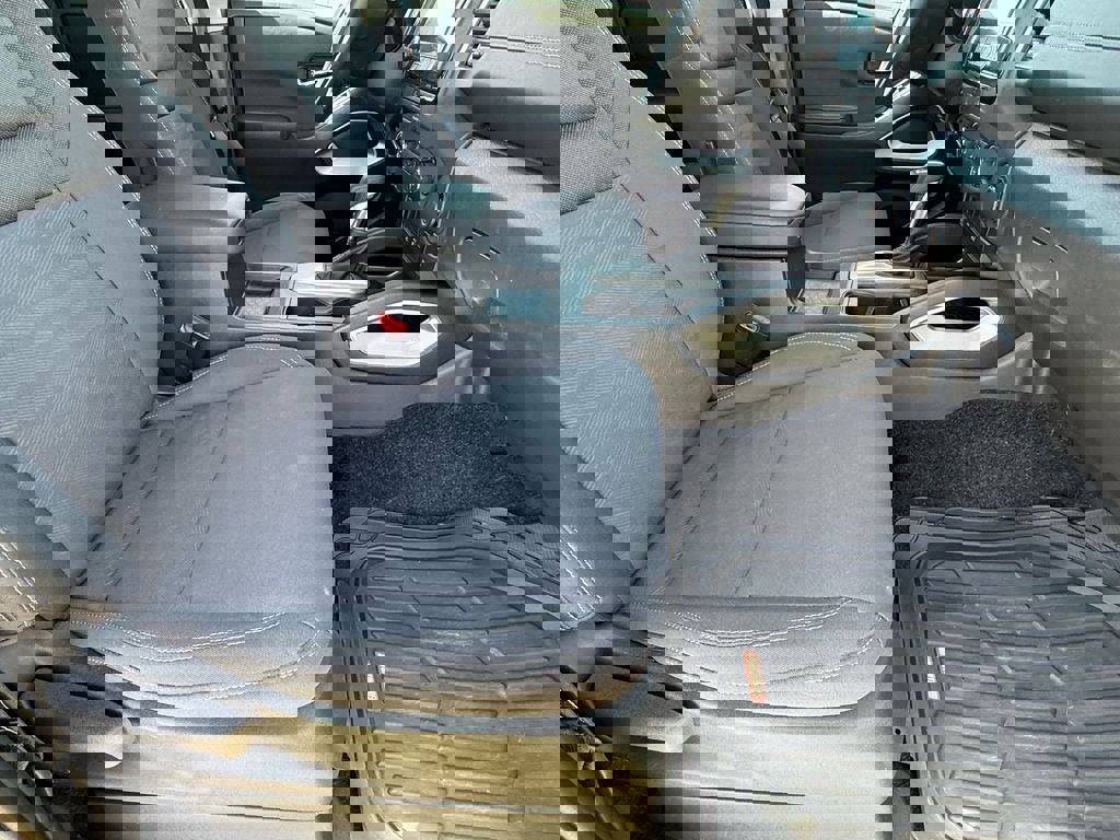 Used 2023 Nissan Frontier SV image 10