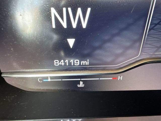 Certified 2022 GMC Yukon XL AT4 AWD/4WD image 12