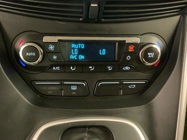 Used 2013 Ford C-MAX SE image 16