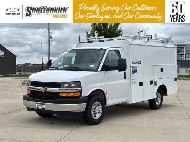 New 2026 Chevrolet Express 3500 w/ Power Convenience Package RWD video 1