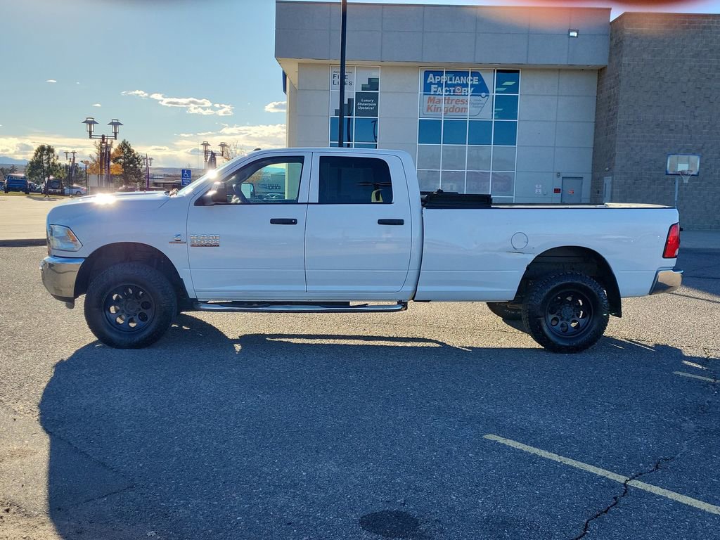 Used 2016 RAM 3500 Tradesman w/ Chrome Appearance Group AWD/4WD image 7