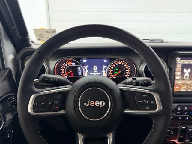 Used 2023 Jeep Wrangler Unlimited Sahara w/ Cold Weather Group AWD/4WD image 13