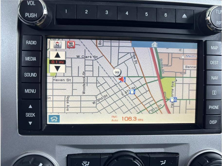 Used 2009 Mercury Mariner Premier image 11