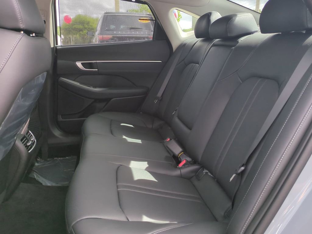 New 2026 Hyundai Sonata Limited image 14