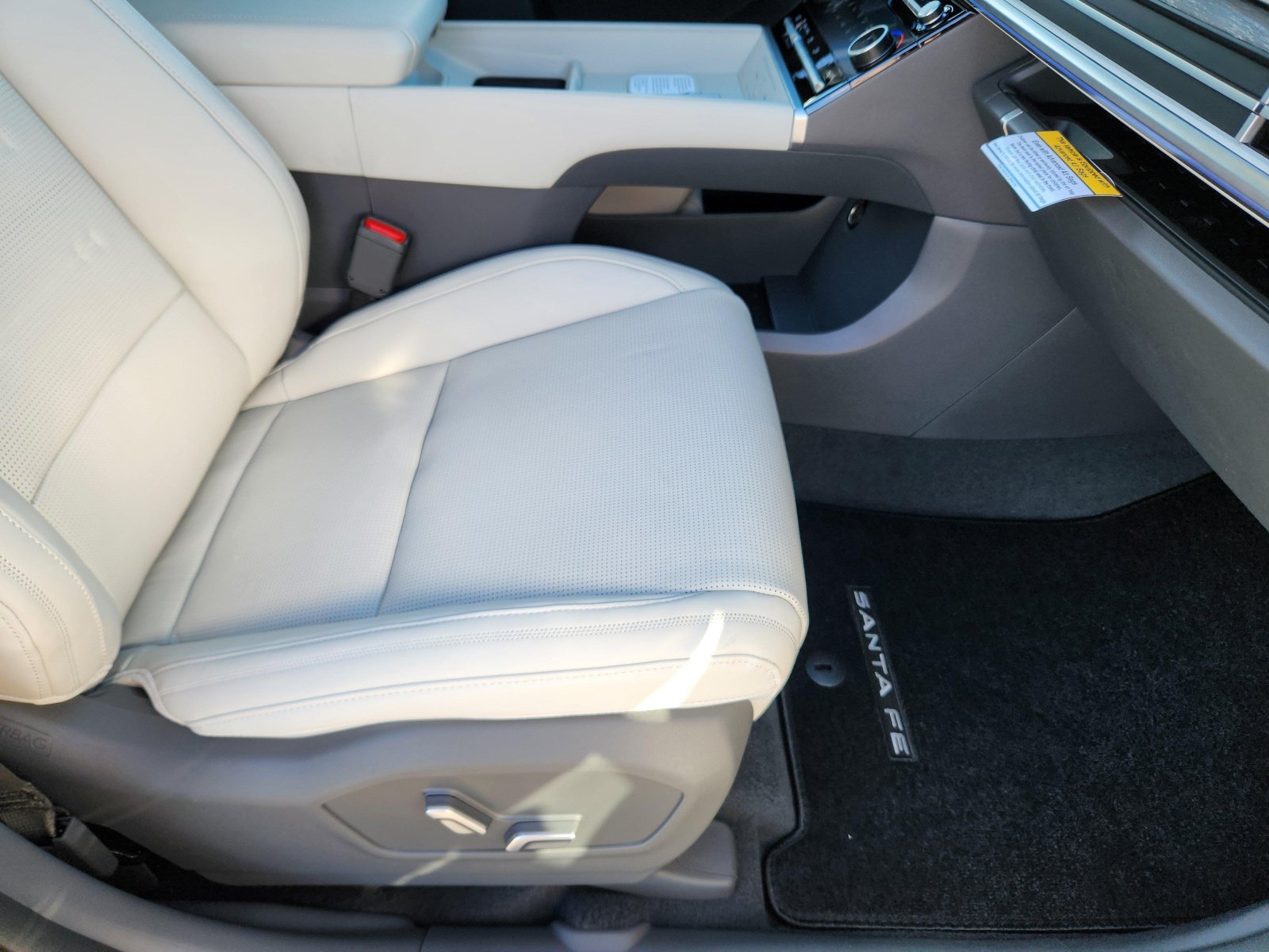 New 2026 Hyundai Santa Fe Limited AWD/4WD image 17