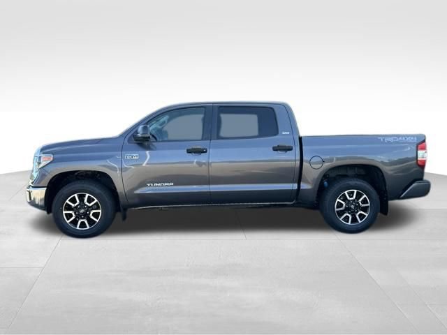 Used 2018 Toyota Tundra SR5 w/ TRD Off Road Package AWD/4WD image 2