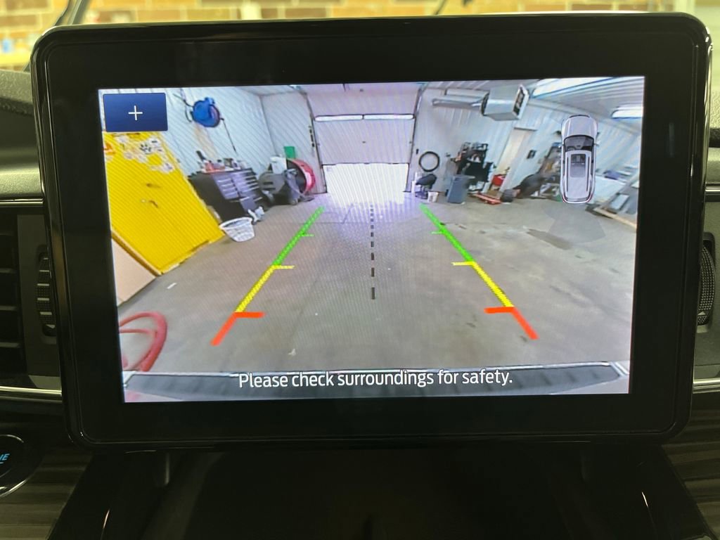 Used 2024 Ford Explorer Limited image 23