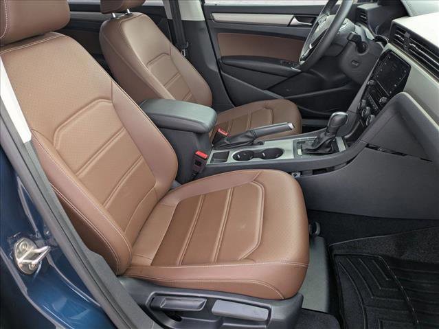 Used 2022 Volkswagen Passat 2.0T SE image 21