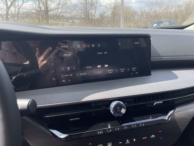 Certified 2025 Nissan Murano SV image 26