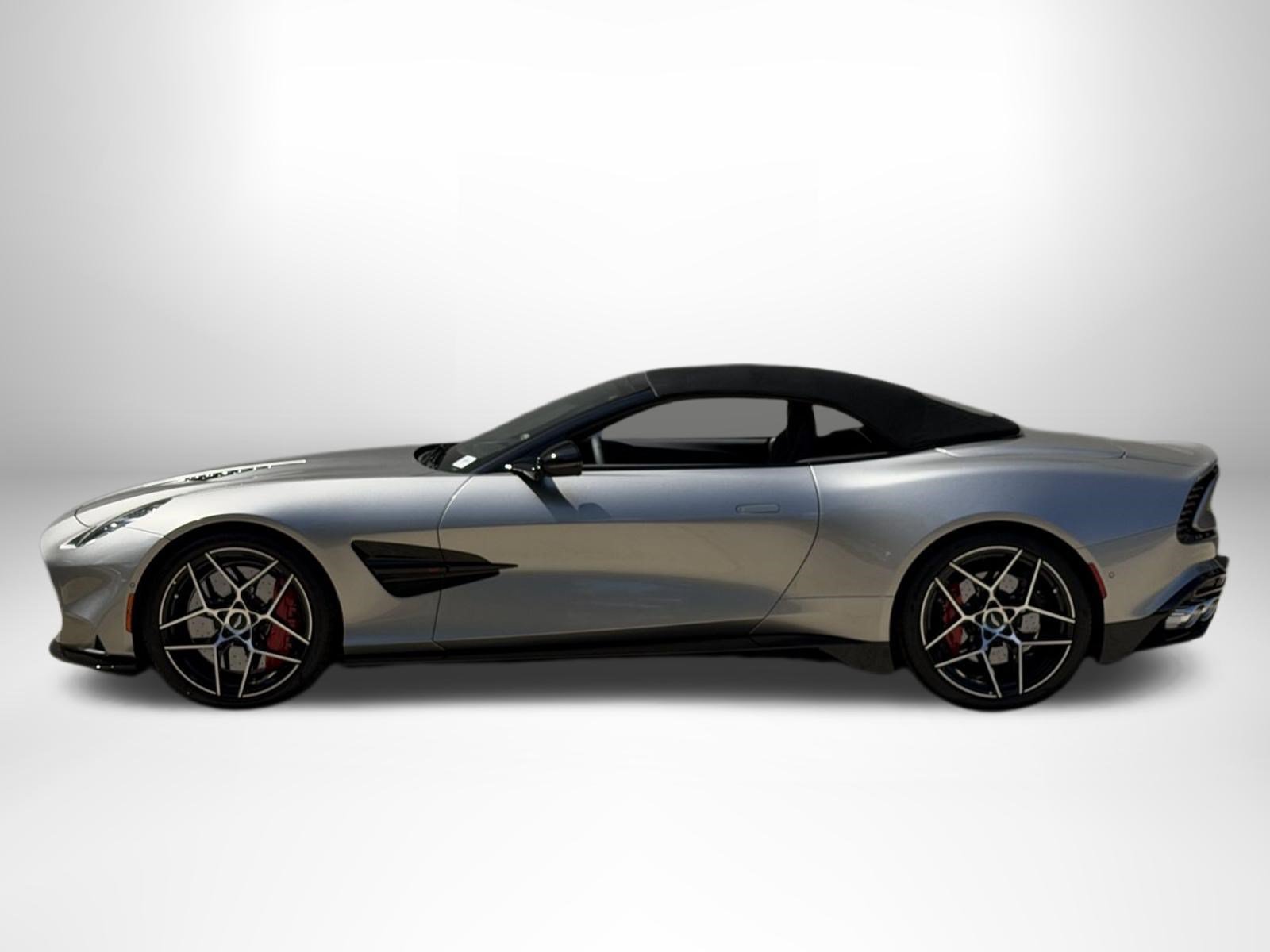 New 2026 Aston Martin Vanquish Convertible RWD image 17
