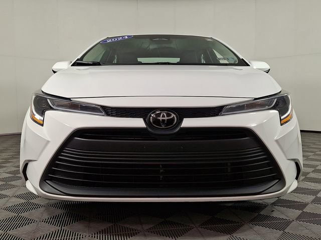 Used 2024 Toyota Corolla LE image 5