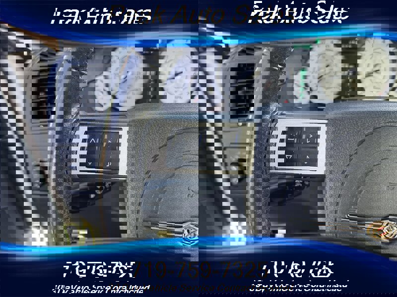 Used 2010 Chrysler 300 Touring image 16