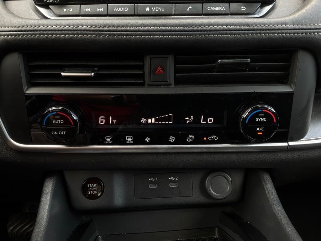 Used 2025 Nissan Rogue SV FWD image 26