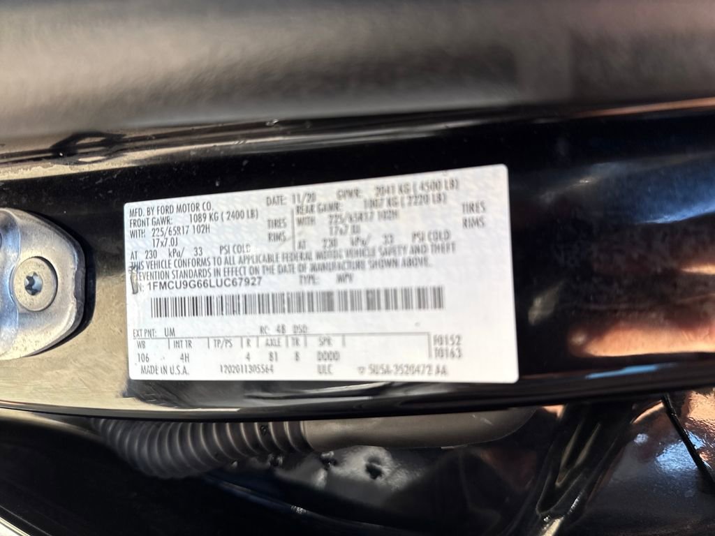 Used 2020 Ford Escape SE image 24