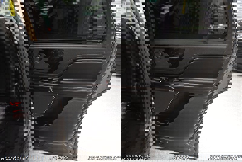 Used 2023 Lincoln Aviator Reserve w/ Equipment Group 201A image 40