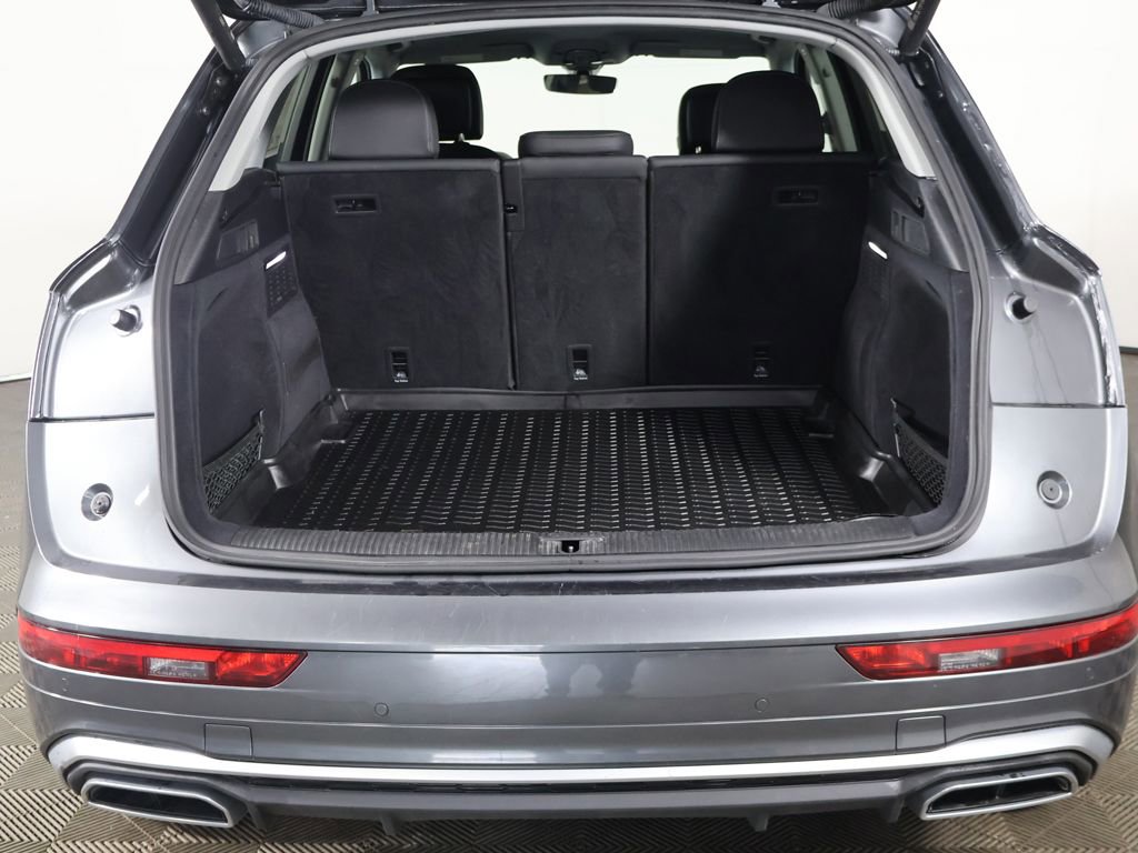 Used 2023 Audi Q5 2.0T Premium w/ Convenience Package image 20