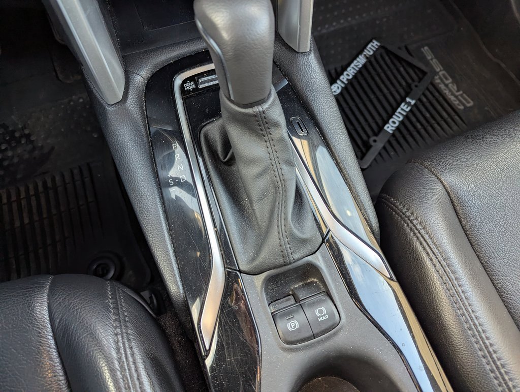Used 2023 Toyota Corolla Cross XSE image 20