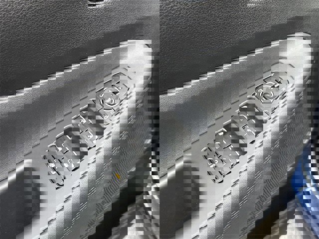 Used 2023 Hyundai Santa Fe SEL image 25