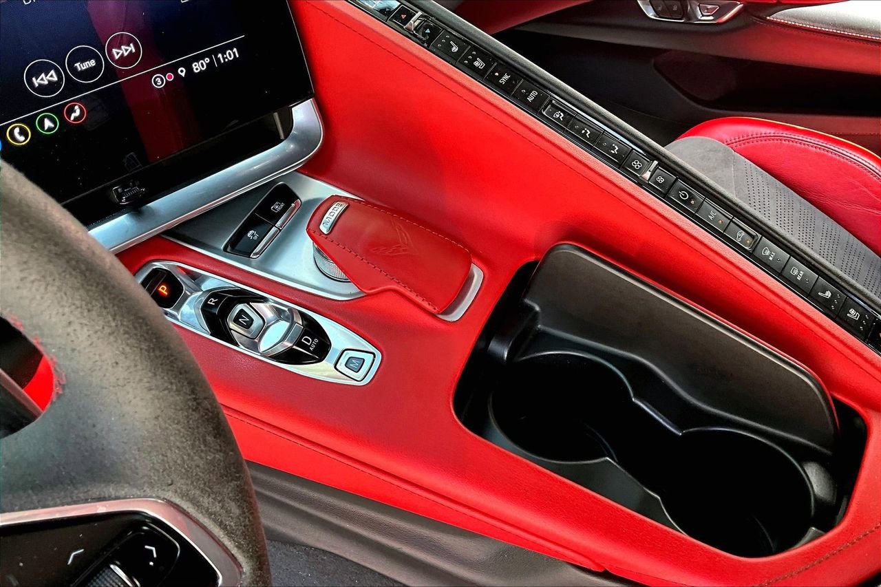 Used 2021 Chevrolet Corvette Stingray Preferred Conv w/ Z51 Performance Package image 14