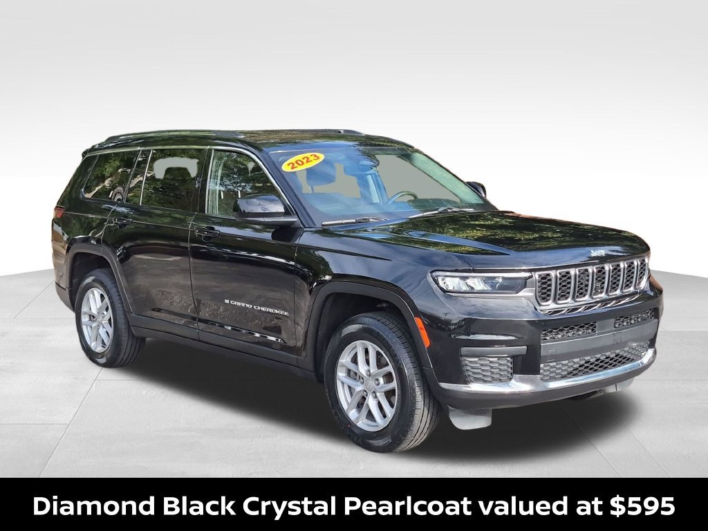 Used 2023 Jeep Grand Cherokee L Laredo AWD/4WD image 4