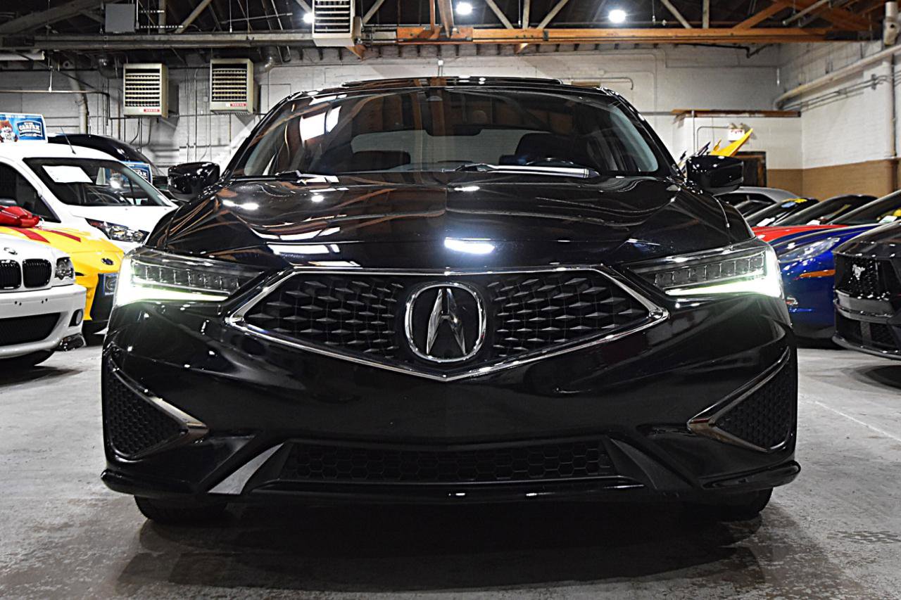 Used 2020 Acura ILX image 2