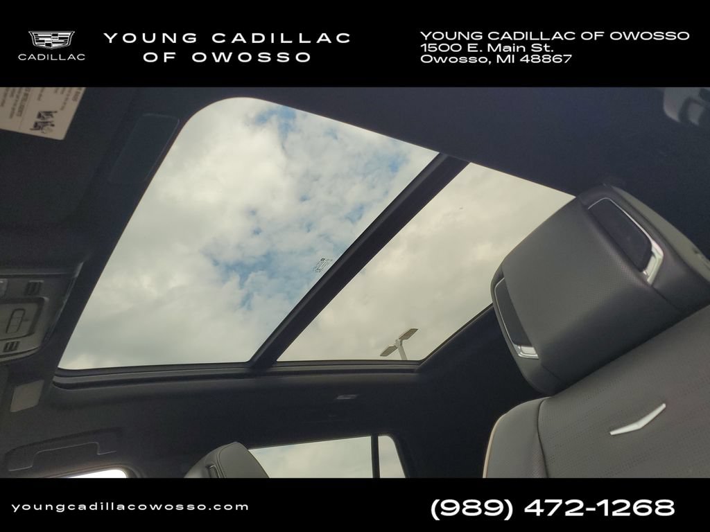 Certified 2022 Cadillac Escalade Premium Luxury w/ LPO, Illumination Package AWD/4WD image 9