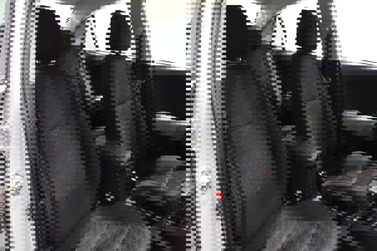 Used 2022 Kia Rio S image 32