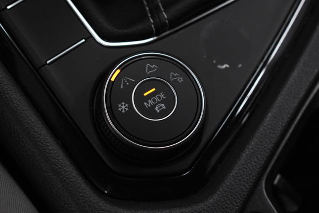 Used 2024 Volkswagen Taos S image 31