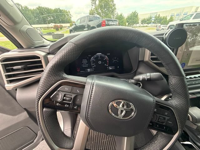 Used 2024 Toyota Tundra Limited AWD/4WD image 13
