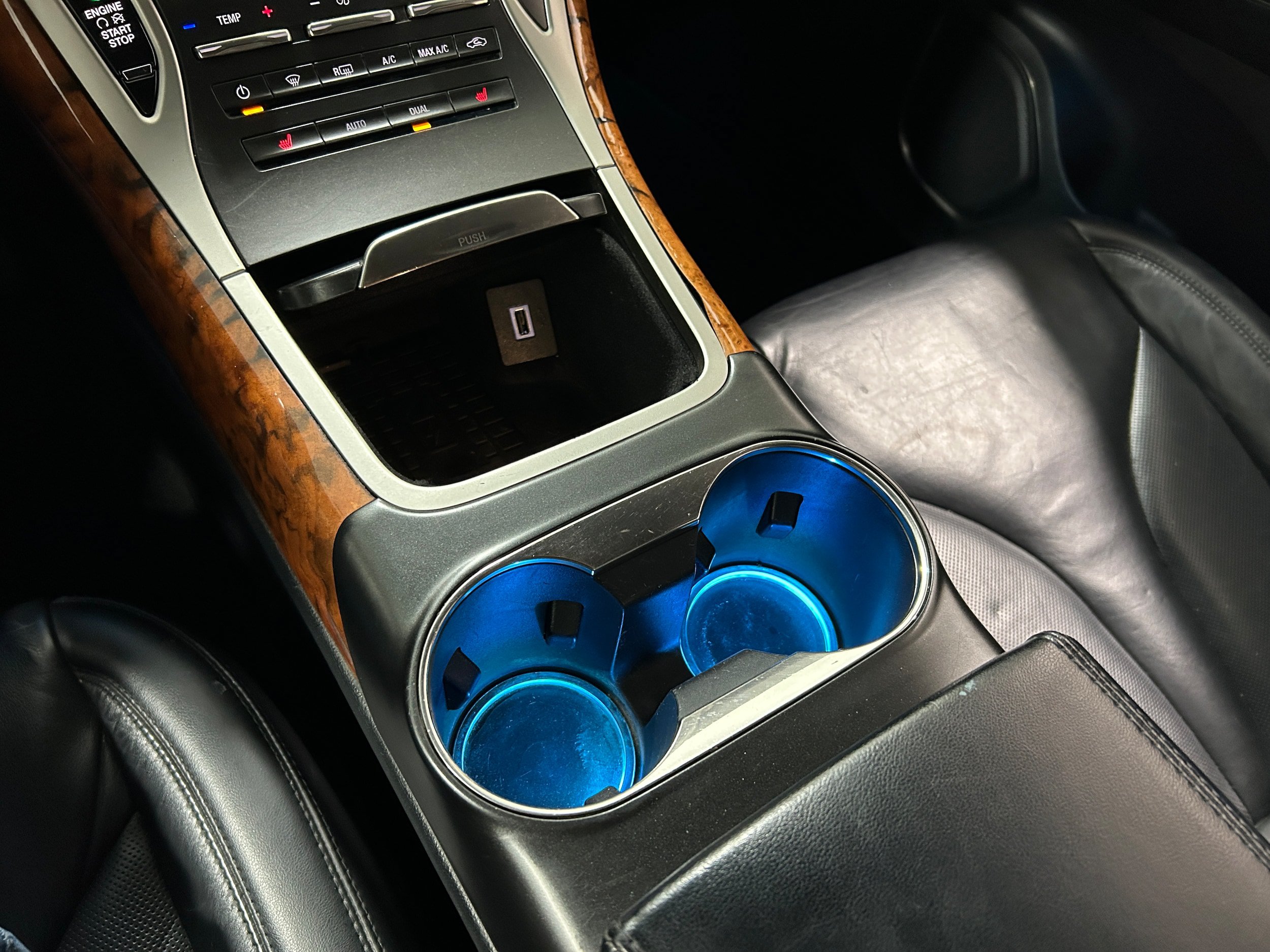 Used 2019 Lincoln Nautilus Select AWD/4WD image 6