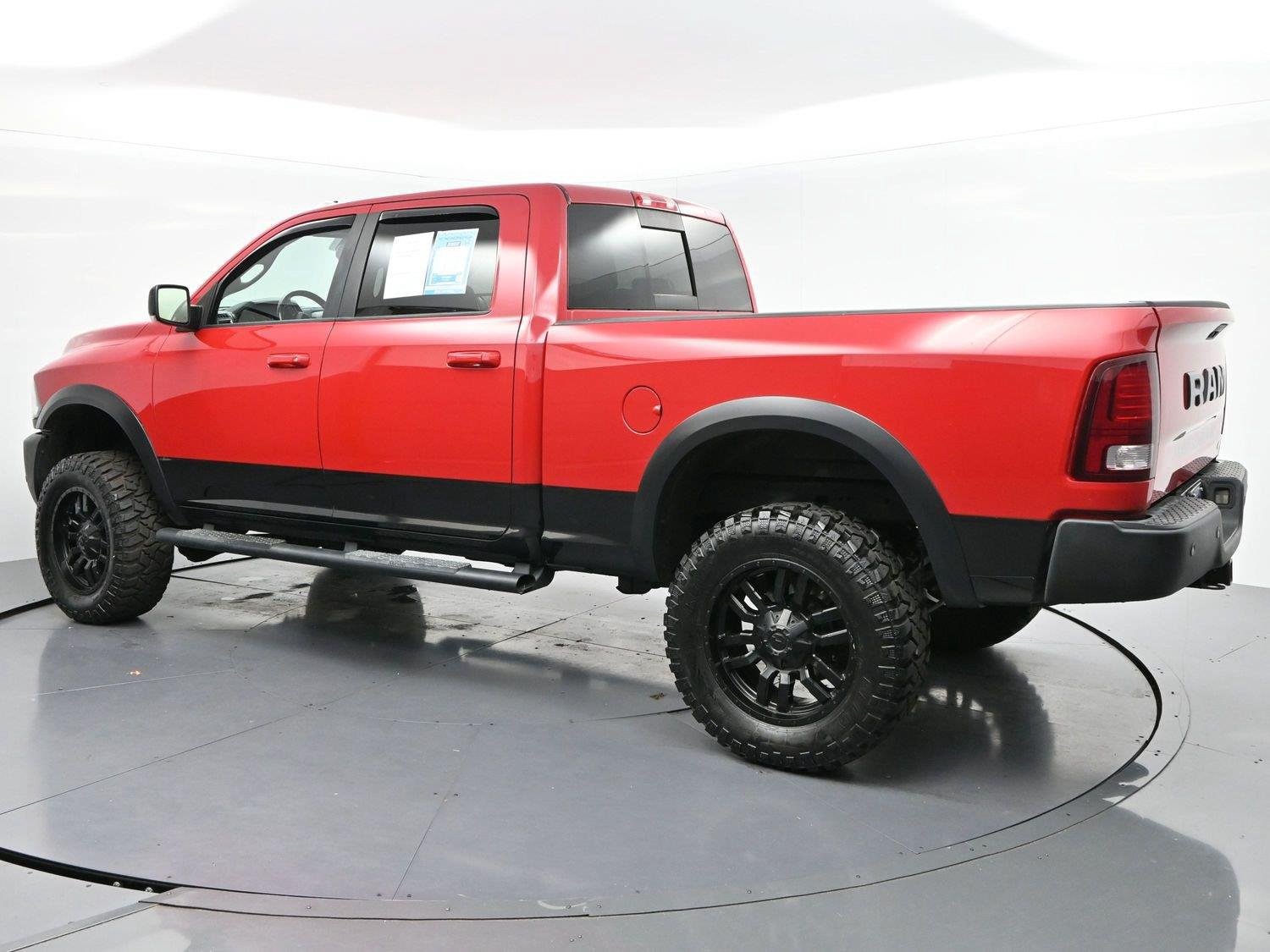 Used 2017 RAM 2500 Power Wagon w/ Leather & Luxury Group AWD/4WD image 5