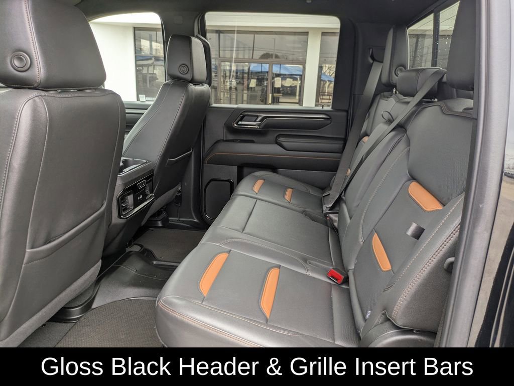 Used 2025 GMC Sierra 3500 AT4 w/ Technology Package image 29