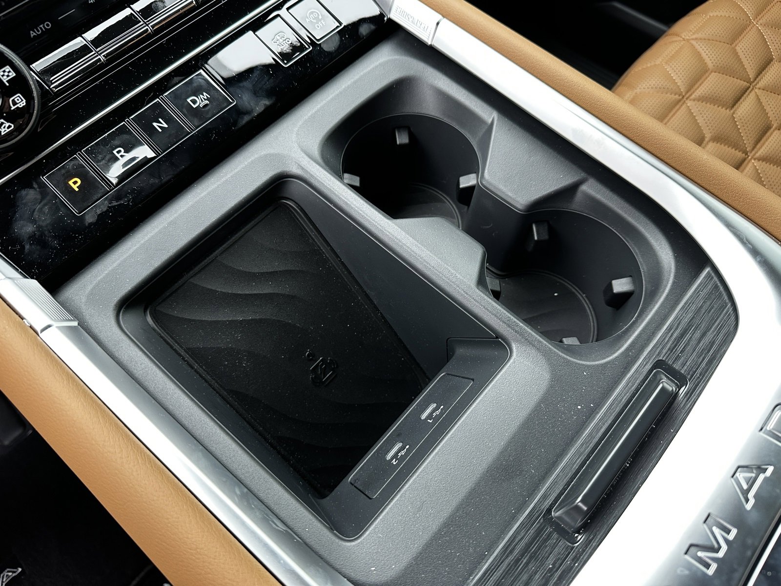 New 2026 Nissan Armada Platinum Reserve image 40