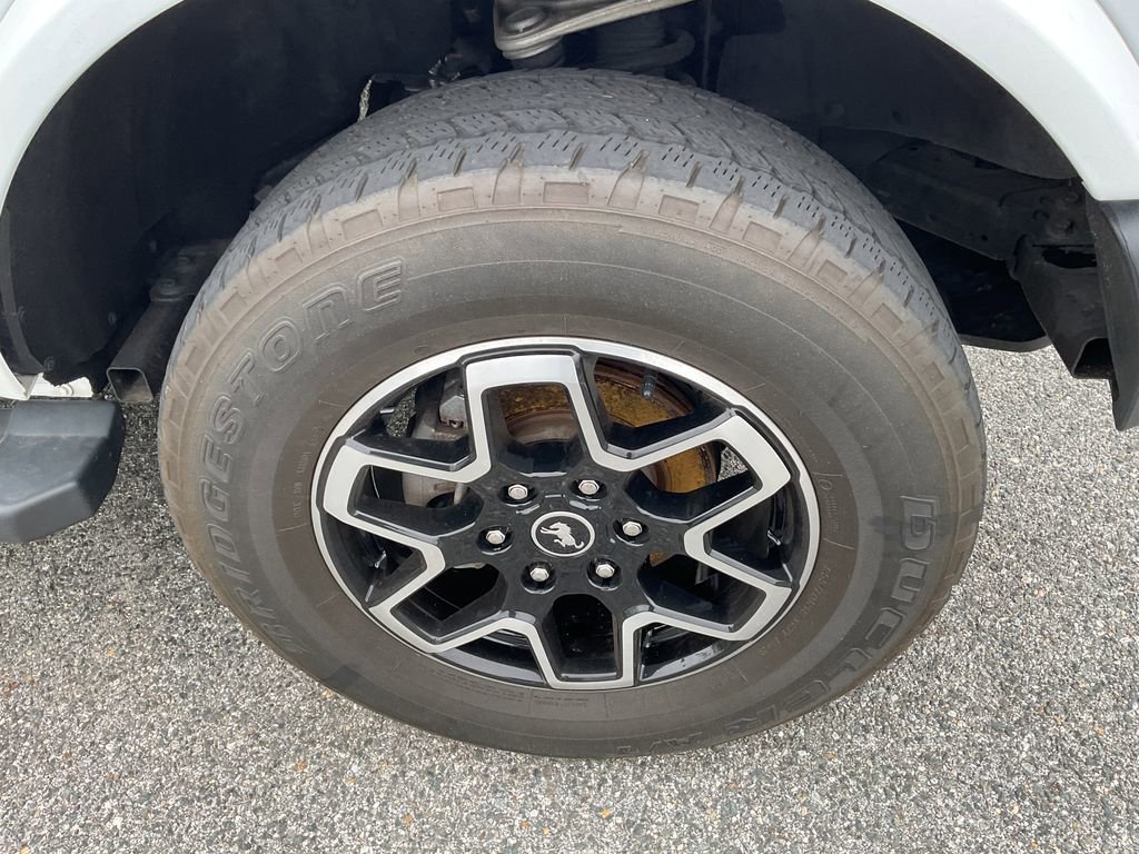 Used 2023 Ford Bronco Outer Banks AWD/4WD image 11