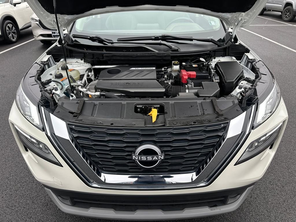 Used 2023 Nissan Rogue SV image 10