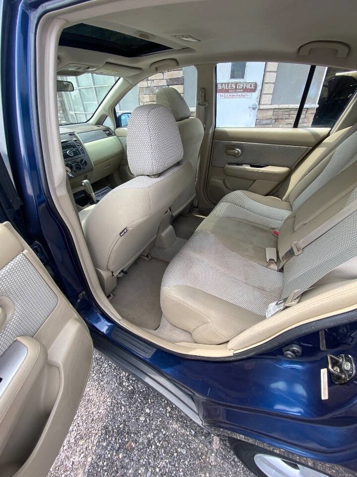 Used 2007 Nissan Versa 1.8 S w/ Convenience Pkg image 12