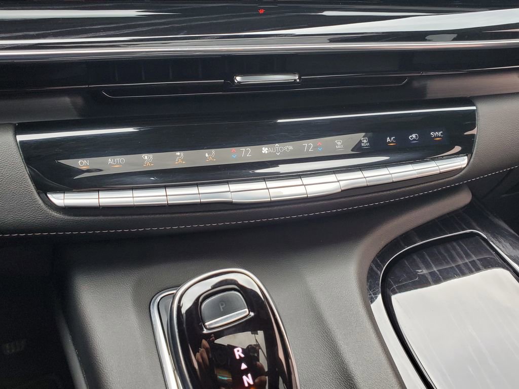 Used 2021 Cadillac Escalade Sport w/ Driver Assist Tech Package image 30