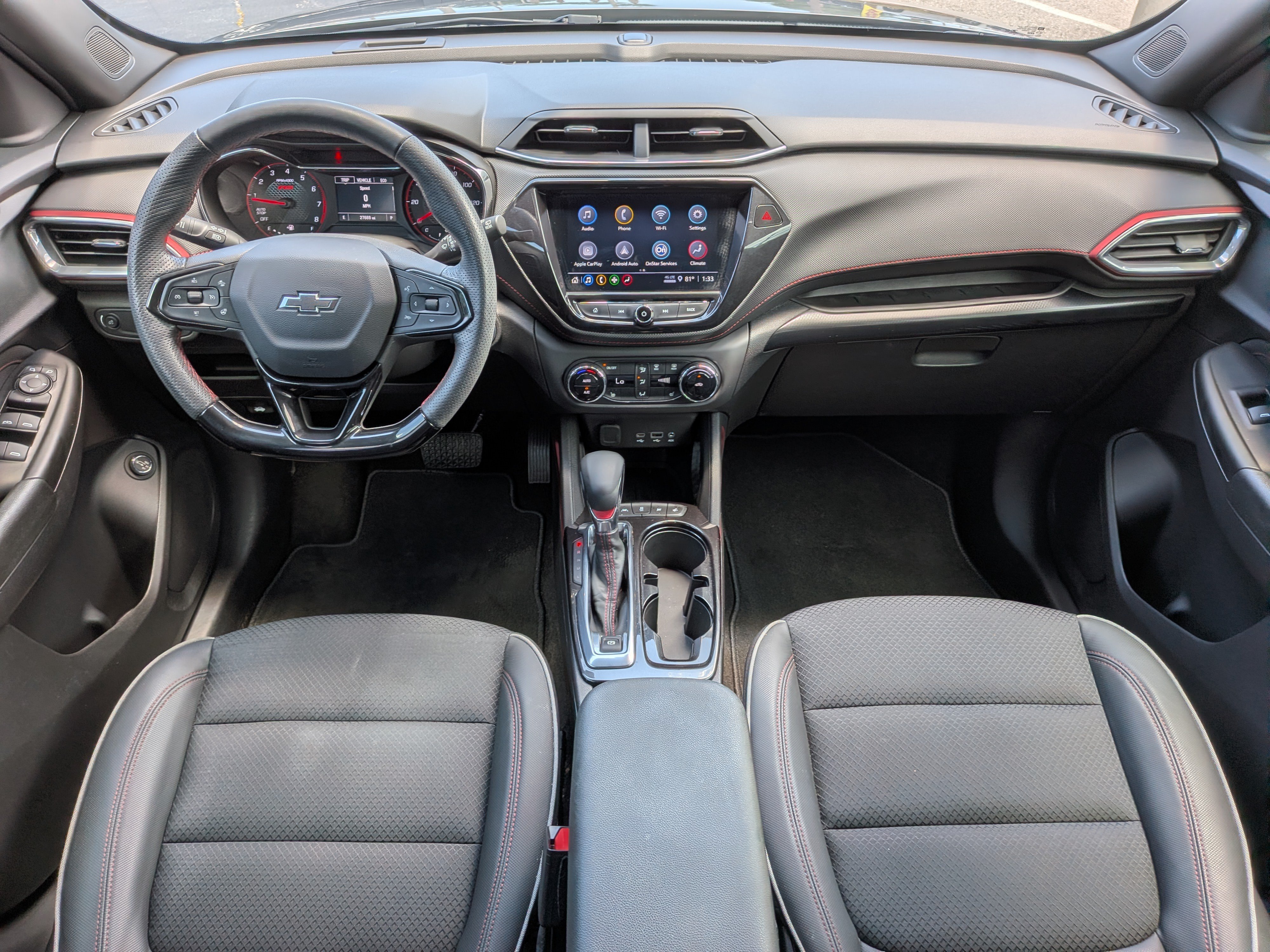 Certified 2023 Chevrolet TrailBlazer RS w/ Sun and Liftgate Package FWD image 13