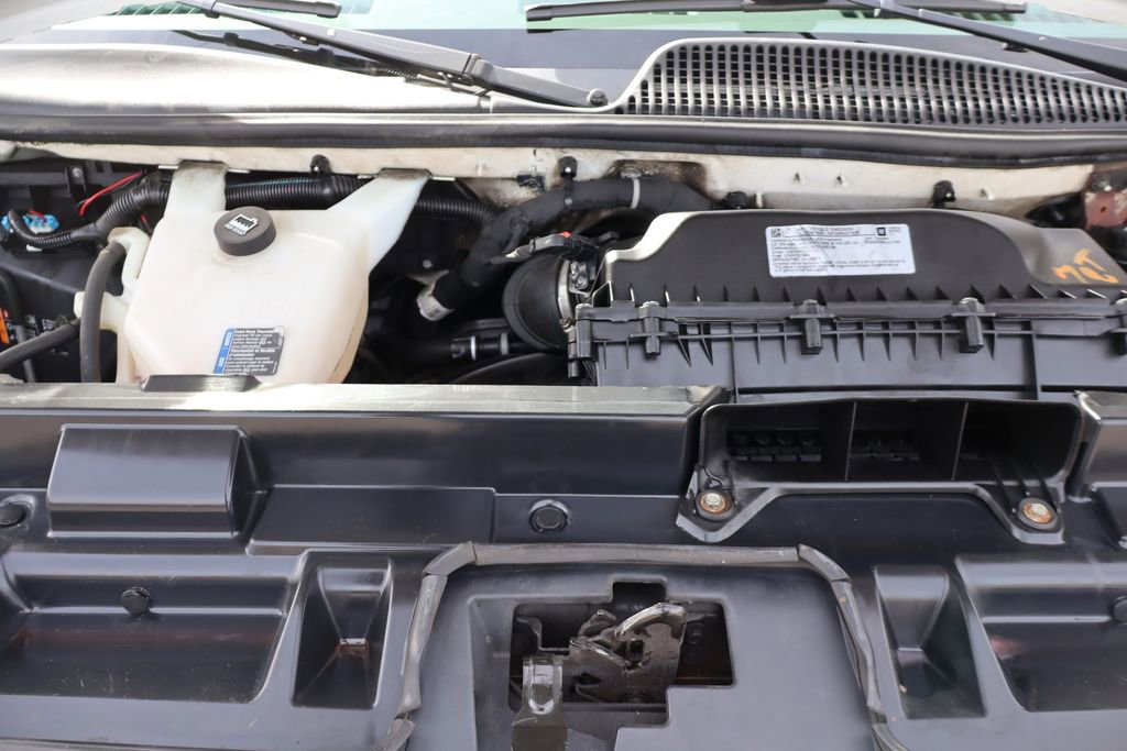 Used 2020 Chevrolet Express 3500 w/ Power Convenience Package image 32
