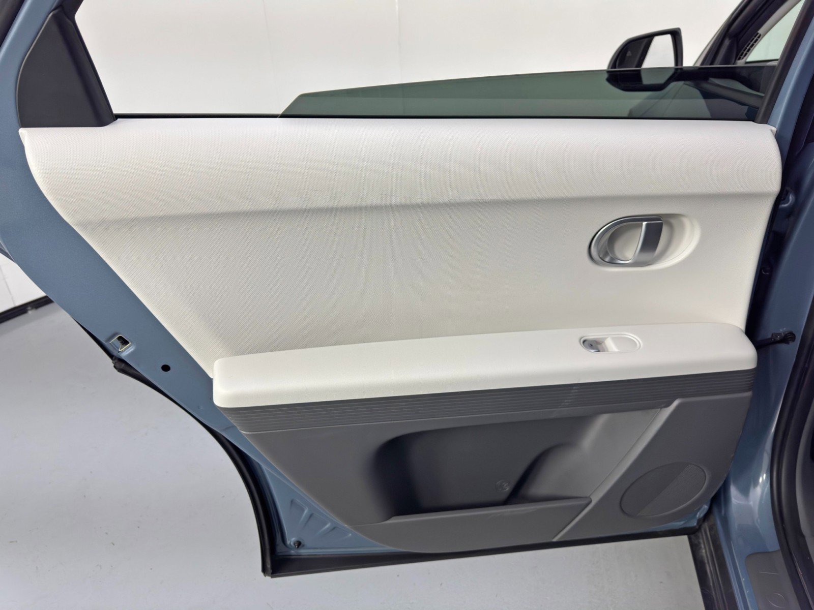 Used 2024 Hyundai Ioniq 5 SEL image 40