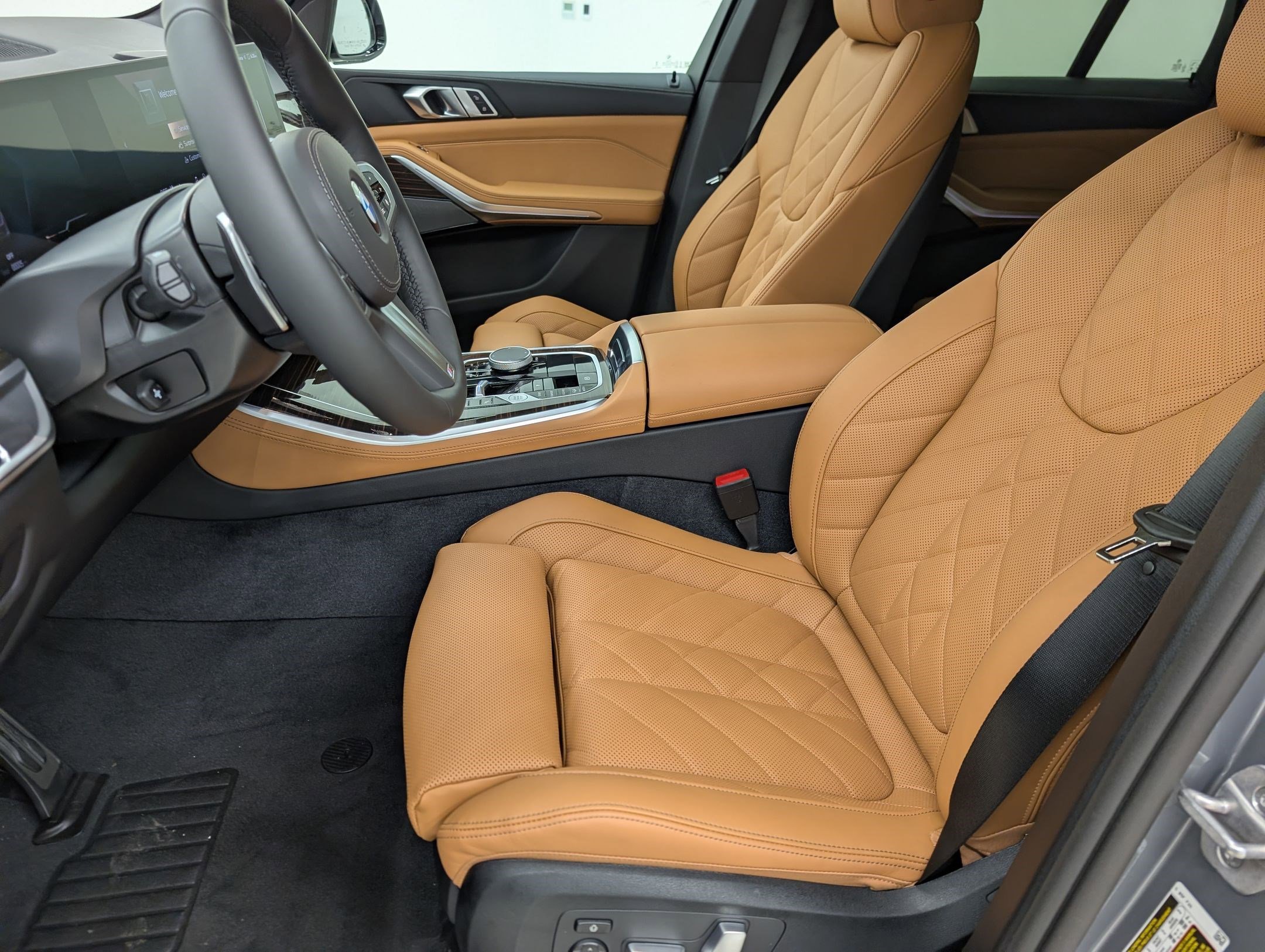 New 2026 BMW X5 xDrive40i w/ M Sport Package image 5