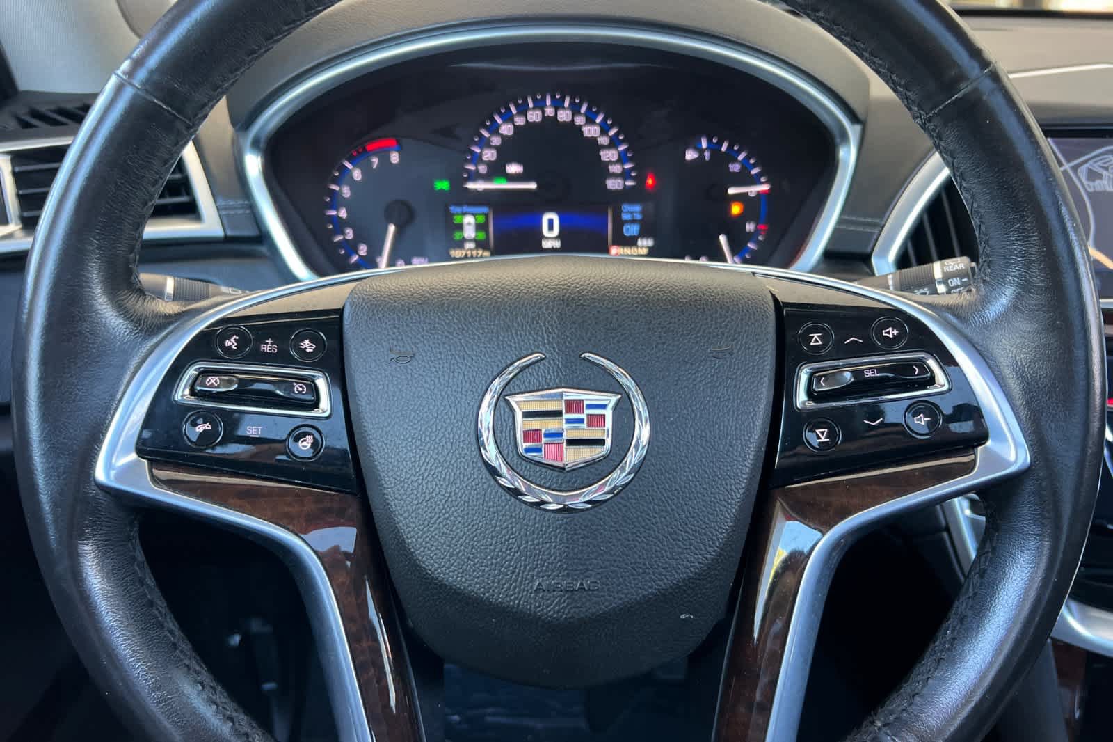 Used 2016 Cadillac SRX Luxury w/ Driver Awareness Package AWD/4WD image 27