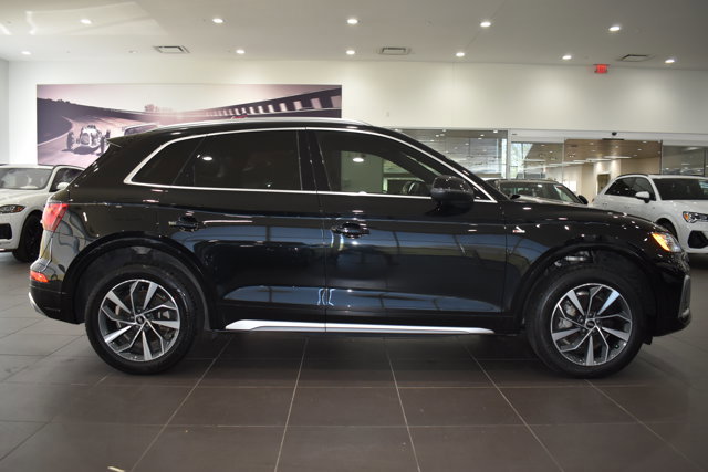 Used 2023 Audi Q5 2.0T Premium w/ Convenience Package AWD/4WD image 13