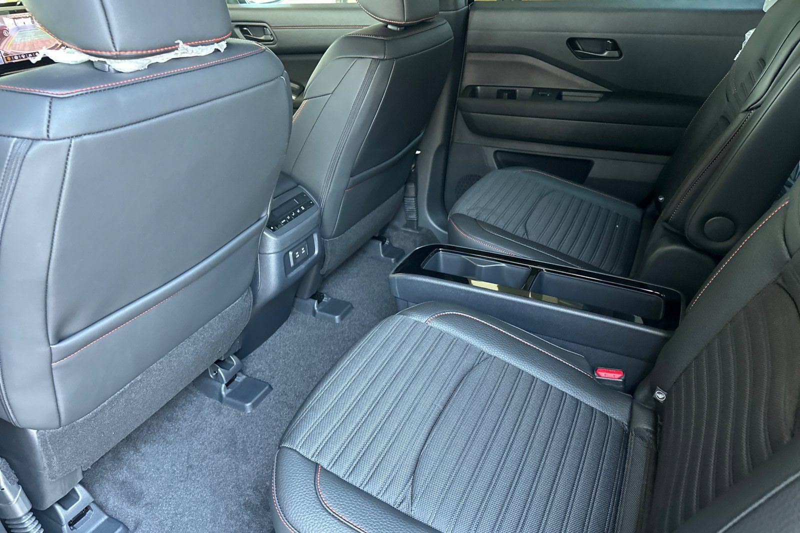 New 2026 Nissan Pathfinder Rock Creek w/ Rock Creek Premium Package AWD/4WD image 14