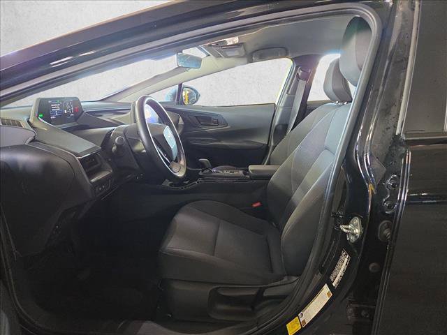 Used 2024 Toyota Prius LE FWD image 15